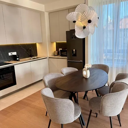 Aglaya Tokyo - Luxury 2 Bedroom Belgrad